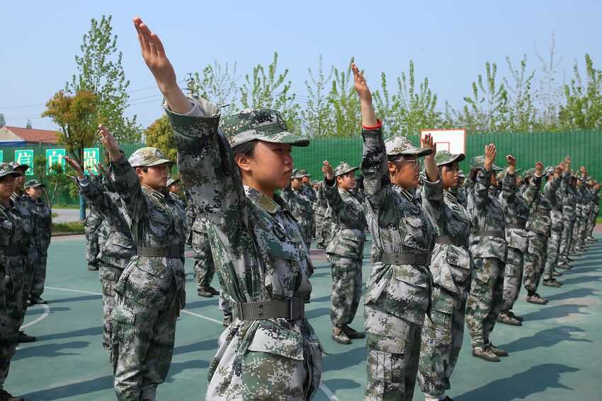 全封闭学校,孩子厌学教育学校